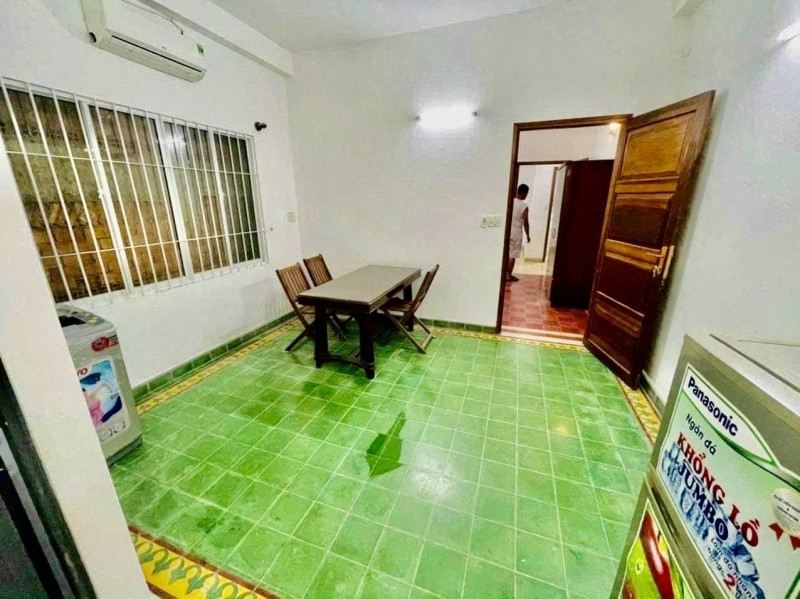 BÁN NHÀ PHÚ NHUẬN HXH 80M2 5 TẦNG NGANG 6M SÁT MT TRƯƠNG QUỐC DUNG 10.9 TỶ. - Ảnh 1